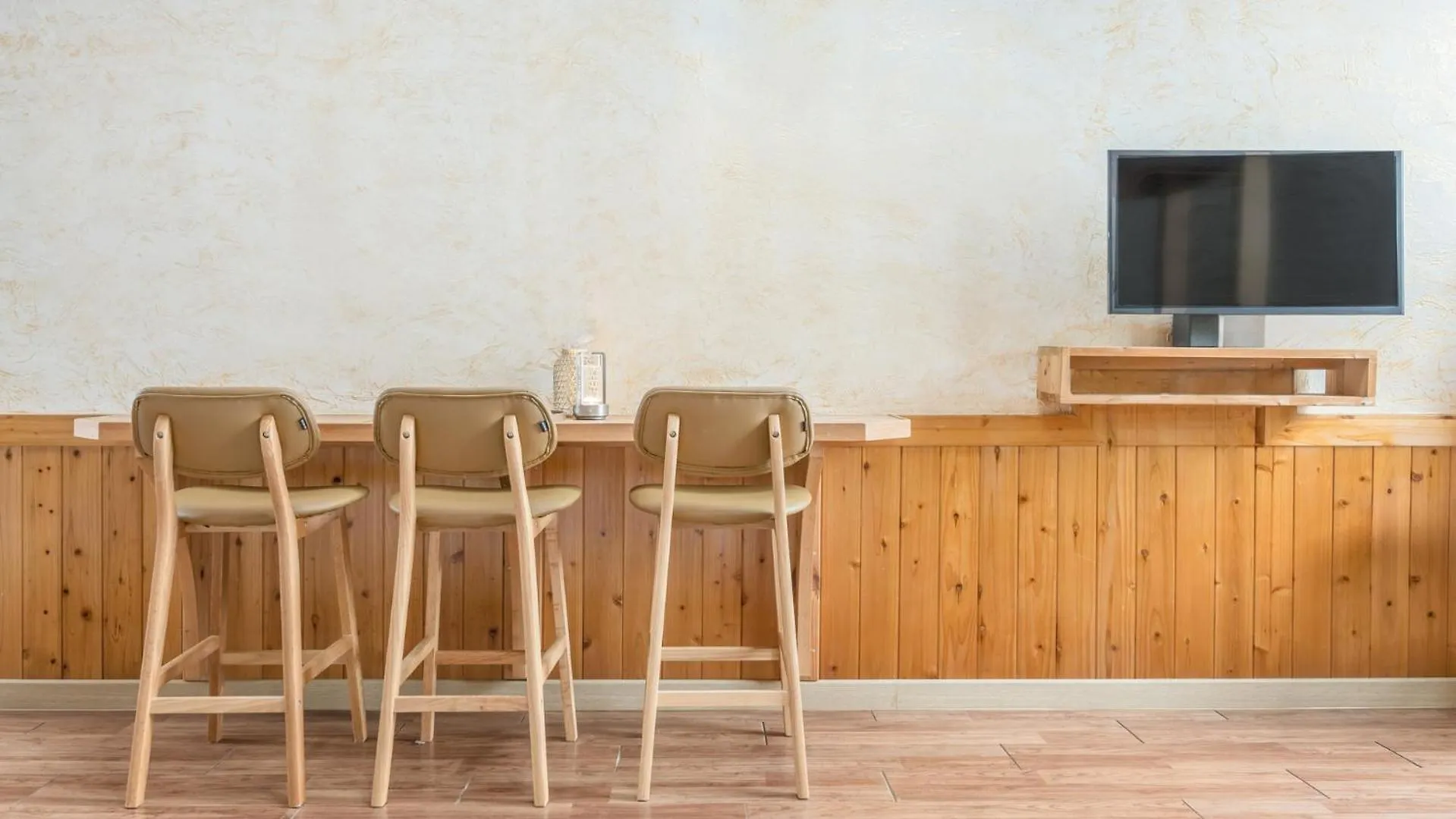 Ganghwa Gichayeohaeng Pension Incheon 0*,  South Korea