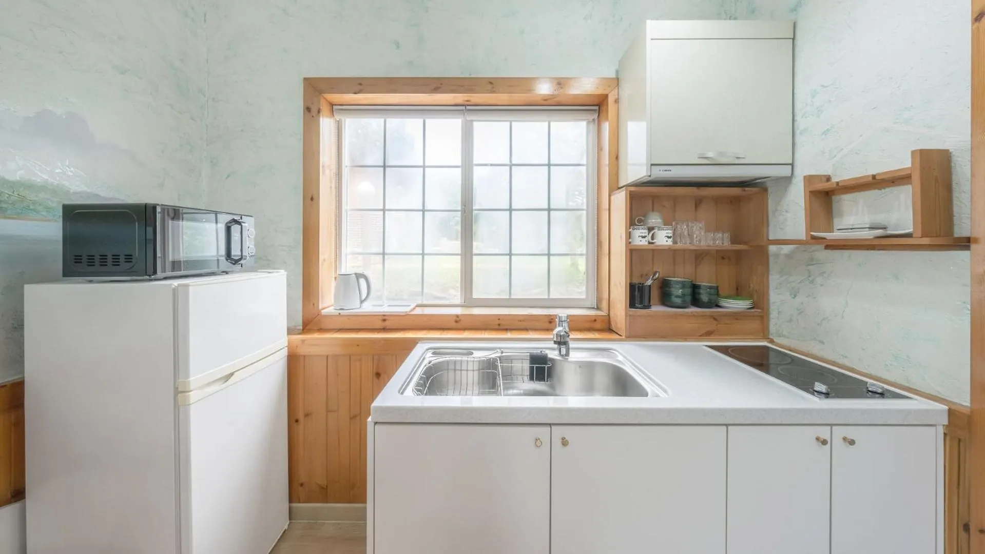 Ganghwa Gichayeohaeng Pension Incheon 0*,