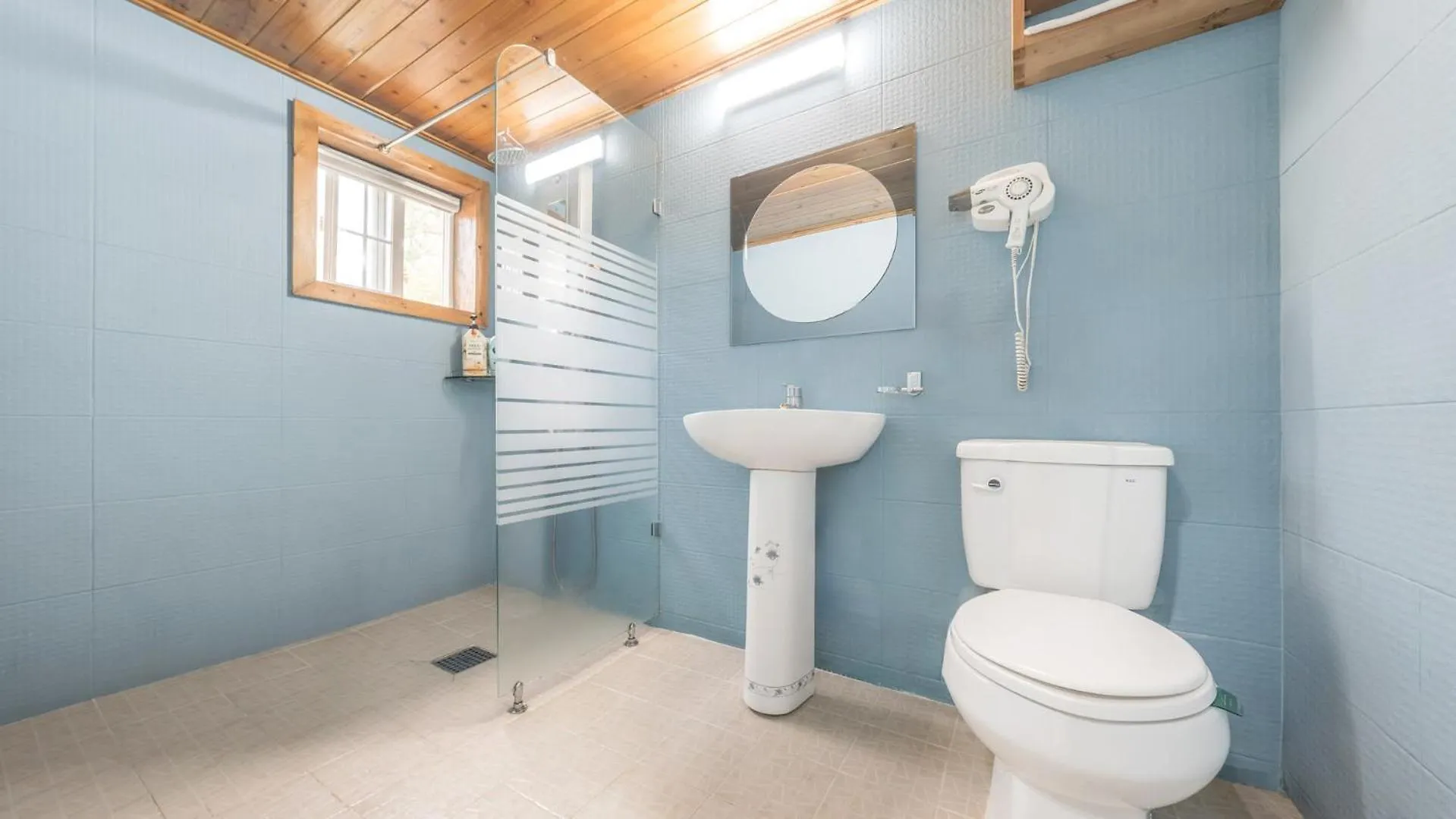 Ganghwa Gichayeohaeng Pension Incheon Holiday home