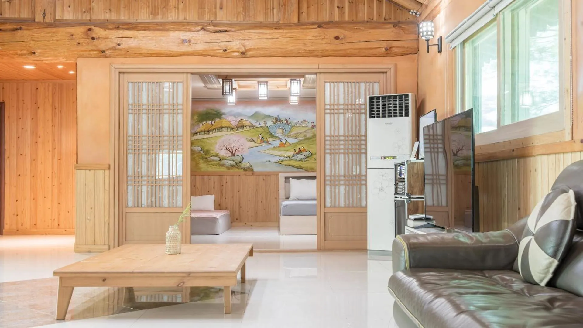 Ganghwa Gichayeohaeng Pension Incheon Korsel